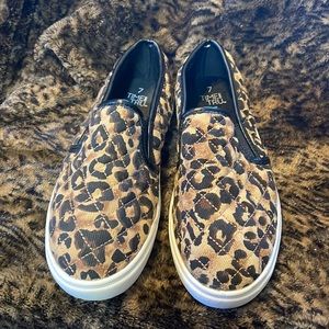 Cheetah slip on Sneakers